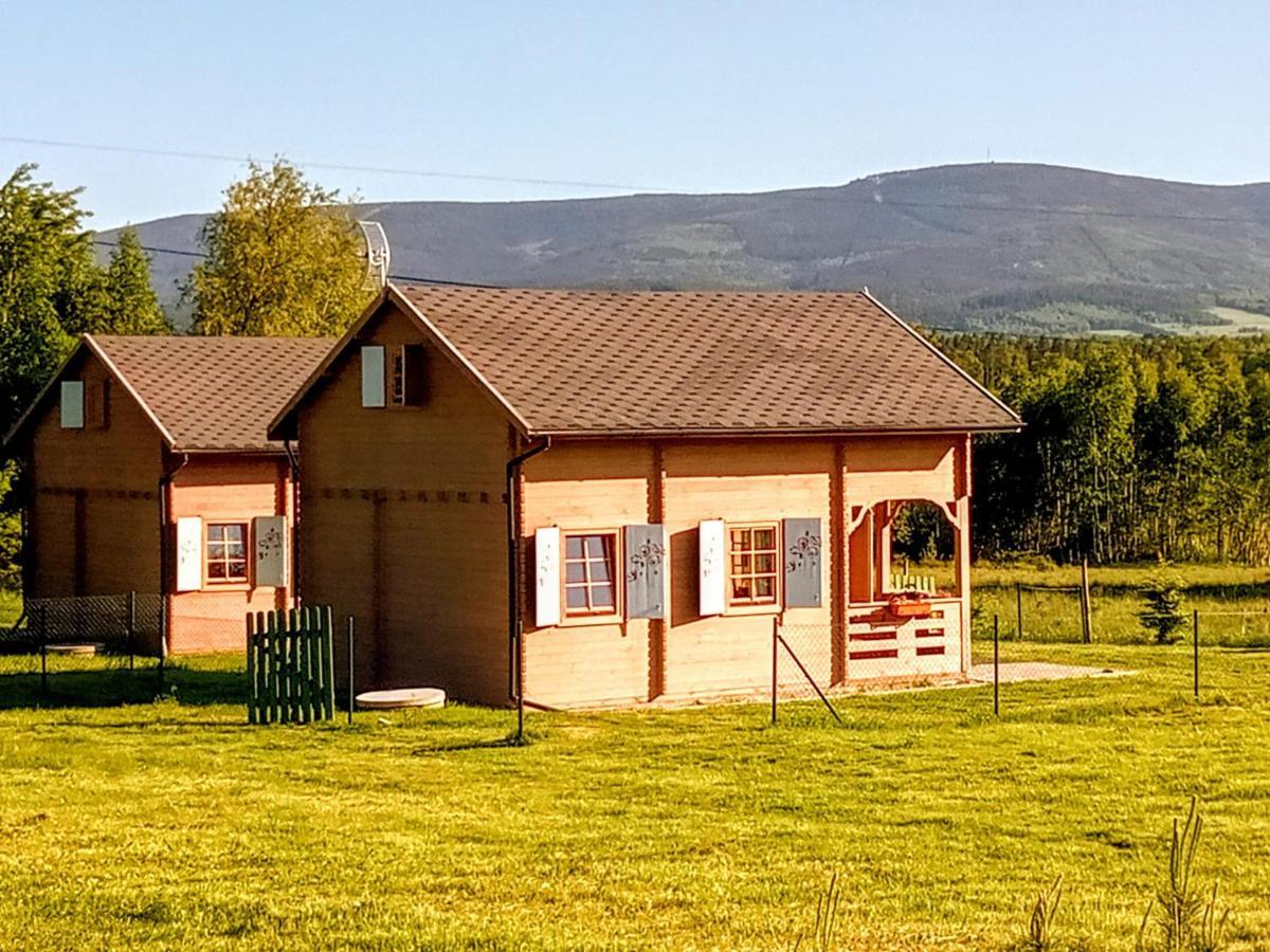Brzozami Malowane Giebultow  Kültér fotó